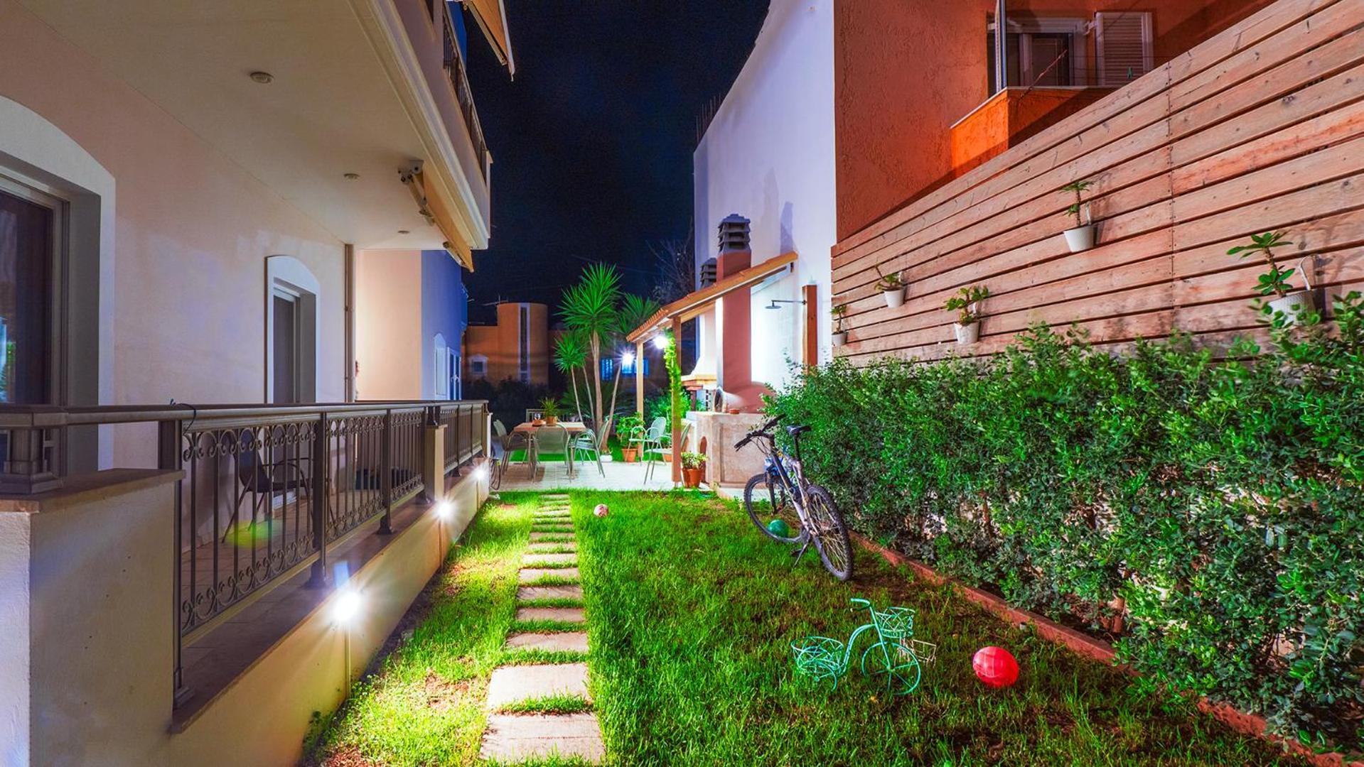 Vakakis-Me Apartments 帕琉乔拉 外观 照片